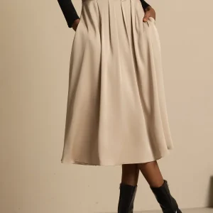 19Momme Siden High Waist A-Linje Plisserad Midi Kjol med Fickor