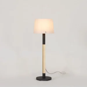 Z trä bordslampa liten björk